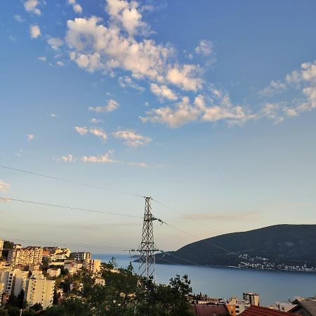 Apartament Elena Herceg Novi Zewnętrze zdjęcie