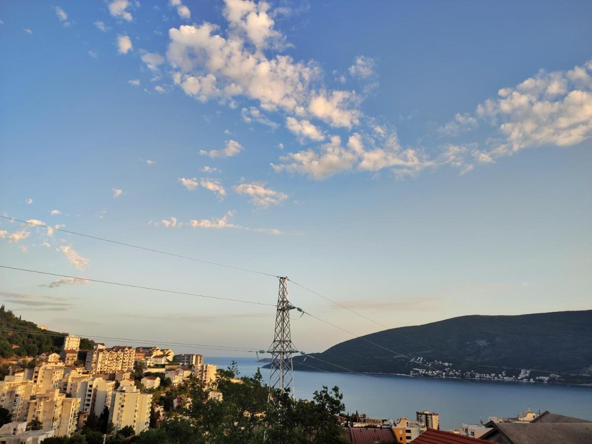 Apartament Elena Herceg Novi Zewnętrze zdjęcie
